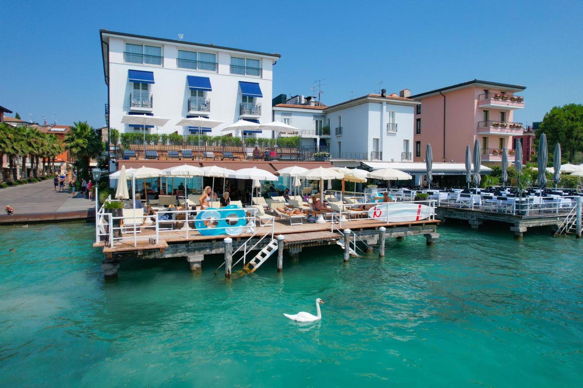 Hotel Flaminia Sirmione Exterior photo